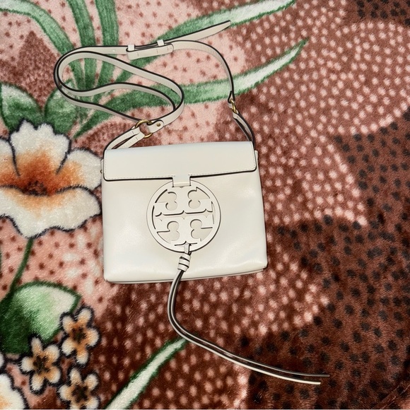 Tory Burch Handbags - Tory Burch Miller Cross Body Bag in Birch -